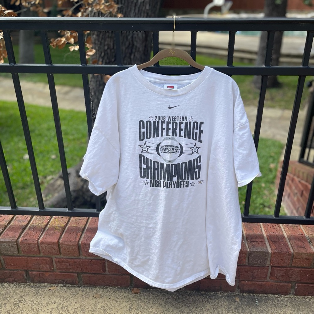 Vintage Nike San Antonio Spurs 2003 Conference Champions Tee